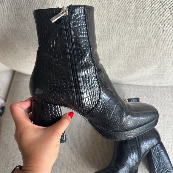 ASOS Black Croc Boots - Picture 3 of 5
